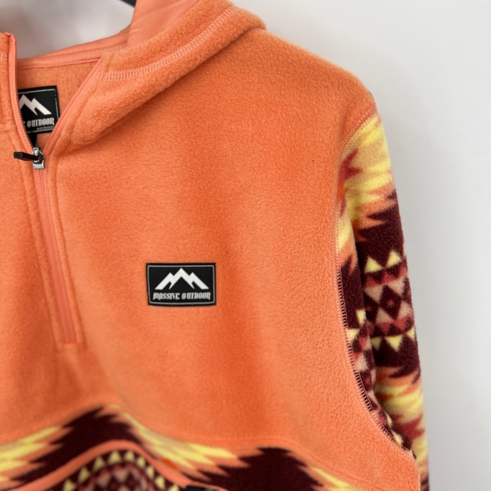 Massive Outdoor Abstract Print Fleece Hoodie Pullover Size M - Picture 2 of 8